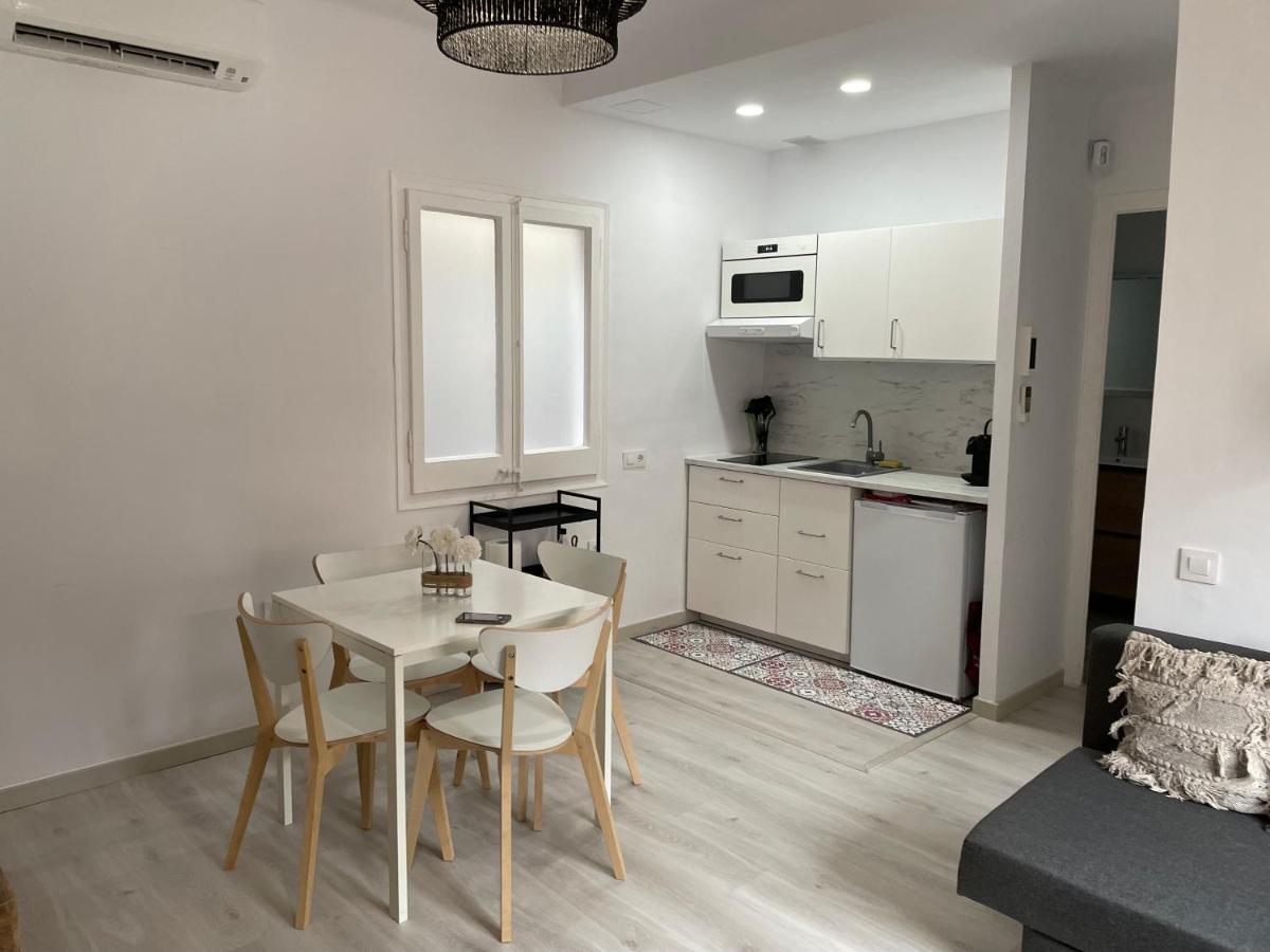 הוספיטלט דה יוברגאט Atico Lumineux A 10 Min Du Centre Ville מראה חיצוני תמונה